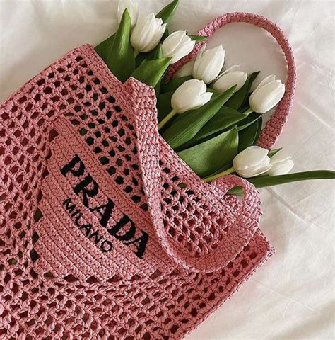 PATRÓN GRATIS Original Bolsa Prada Milano a crochet.